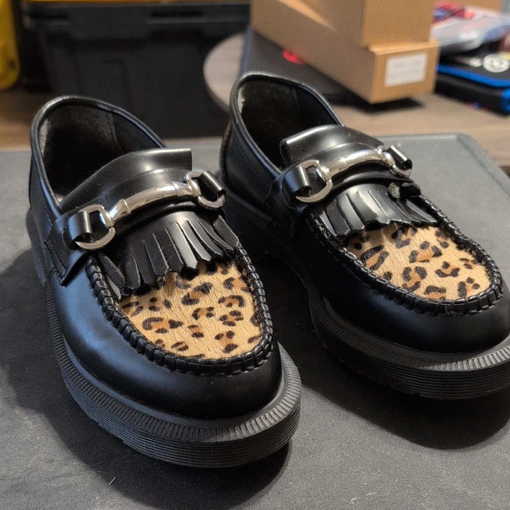 Black Leather Loafers with Leopard Print
